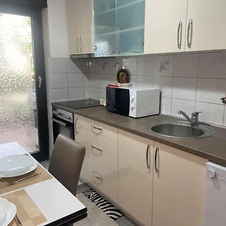סקופיה Family Apartment Ivanovic מראה חיצוני תמונה