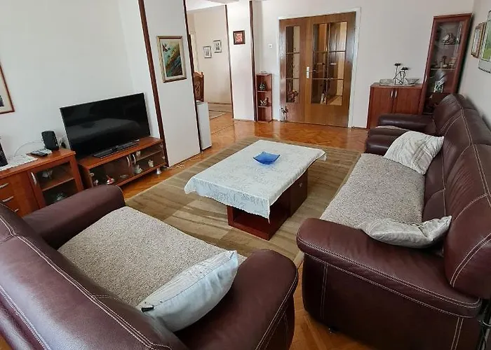 Family Apartment Ivanovic